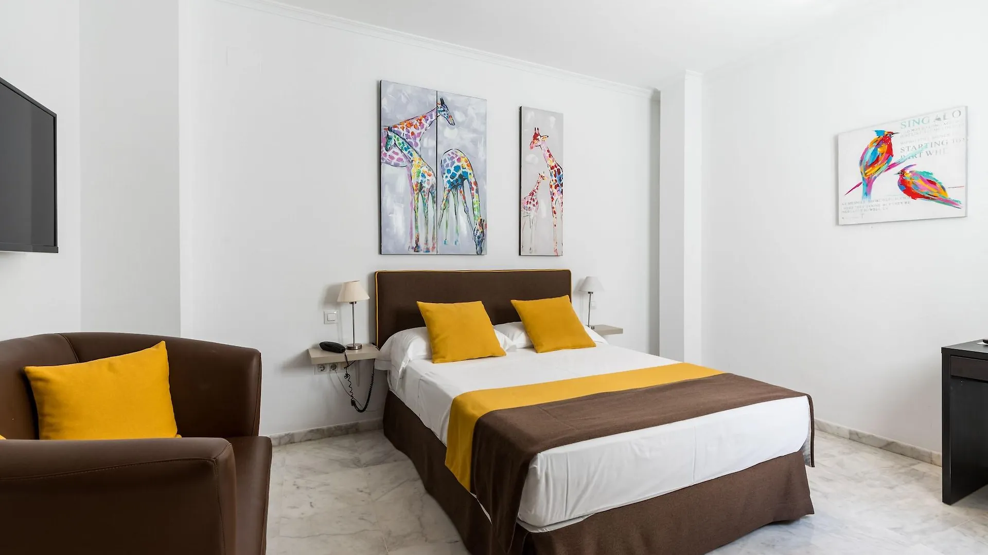 **  Cool Sevilla Hotel İspanya